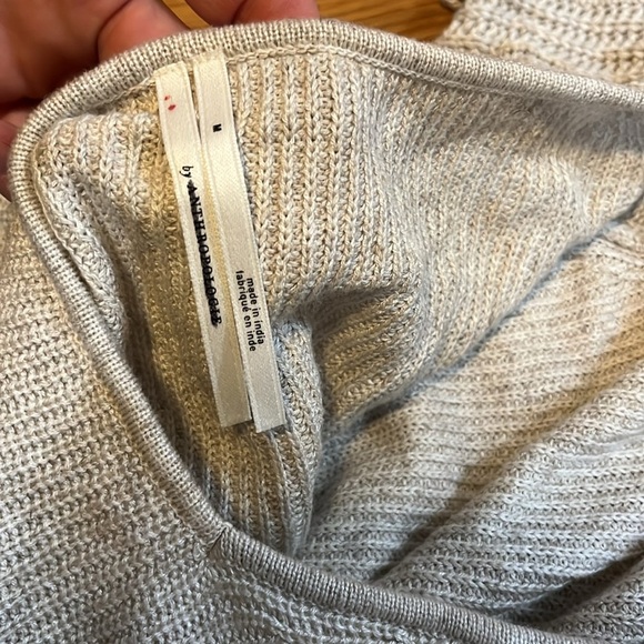Anthropologie Aphrodite Tee Sweater Size Medium NWT - Picture 10 of 10